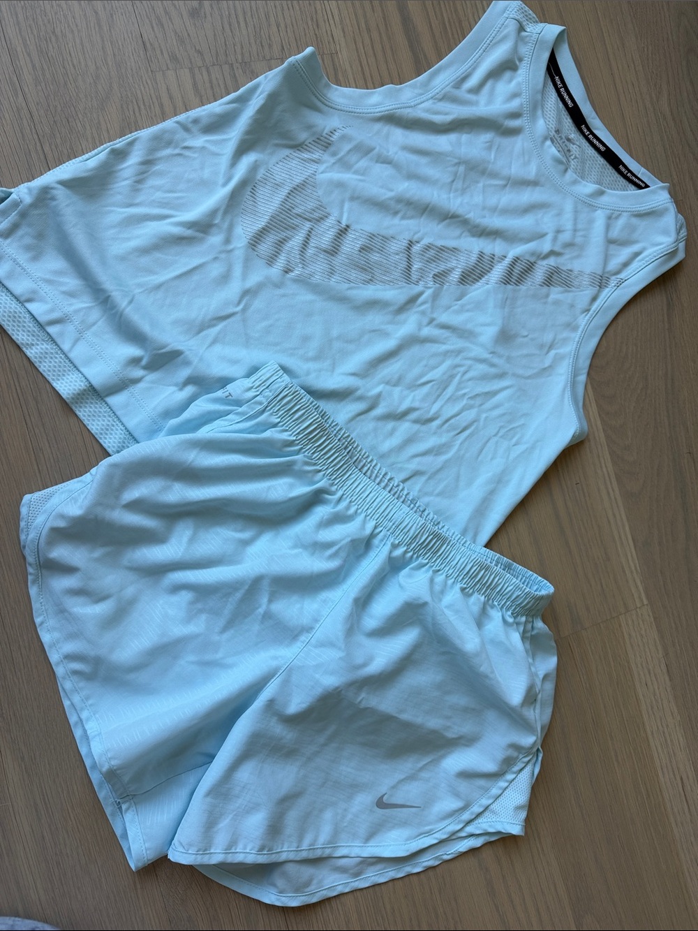 NIKE DRI-FIT SET size small tank top xs running workout shorts ice blue silver